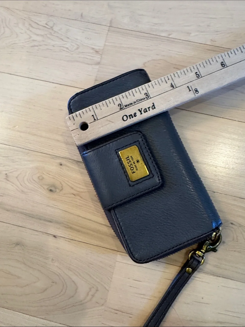 Fossil Quinn leather zip-around wallet wristlet-Gray-Classic